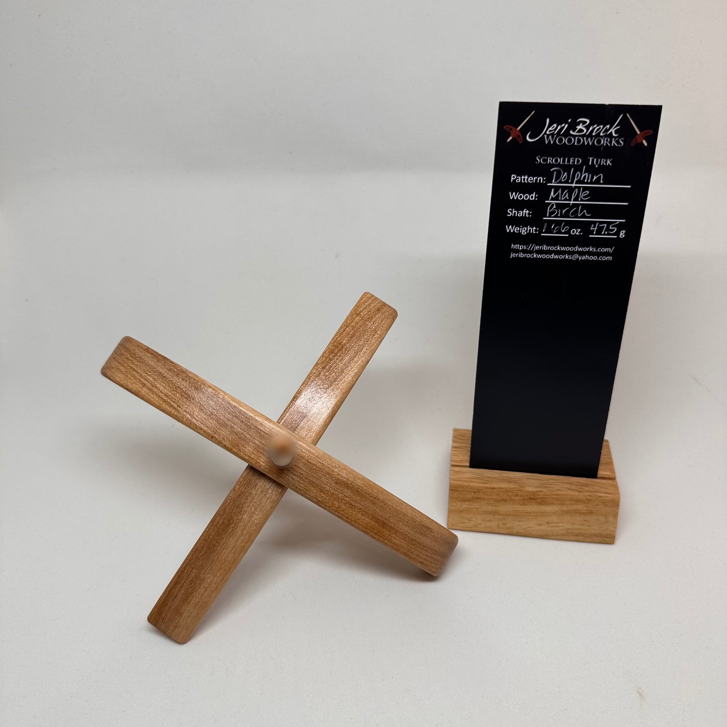 Lg Scrolled Turk™ - Dolphin - Maple - 1.66 oz / 47.5g