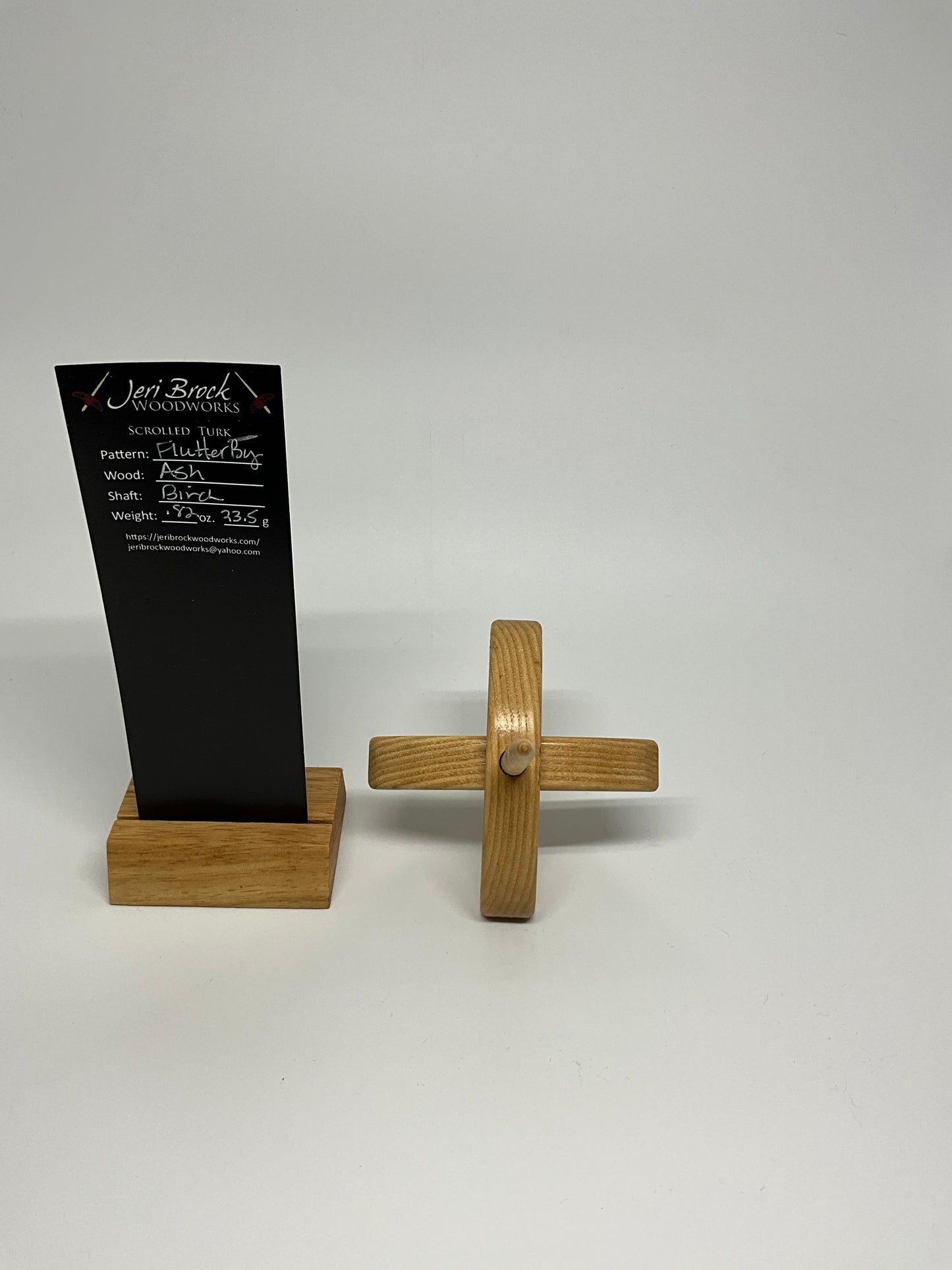 Std Scrolled Turk™ - FlutterBy - Ash - 0.82 oz / 23.5g