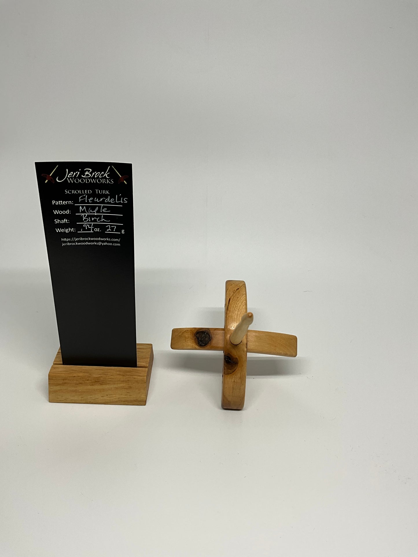 Std Scrolled Turk™ - Fleur de Lis - Maple - 0.94 oz / 27g